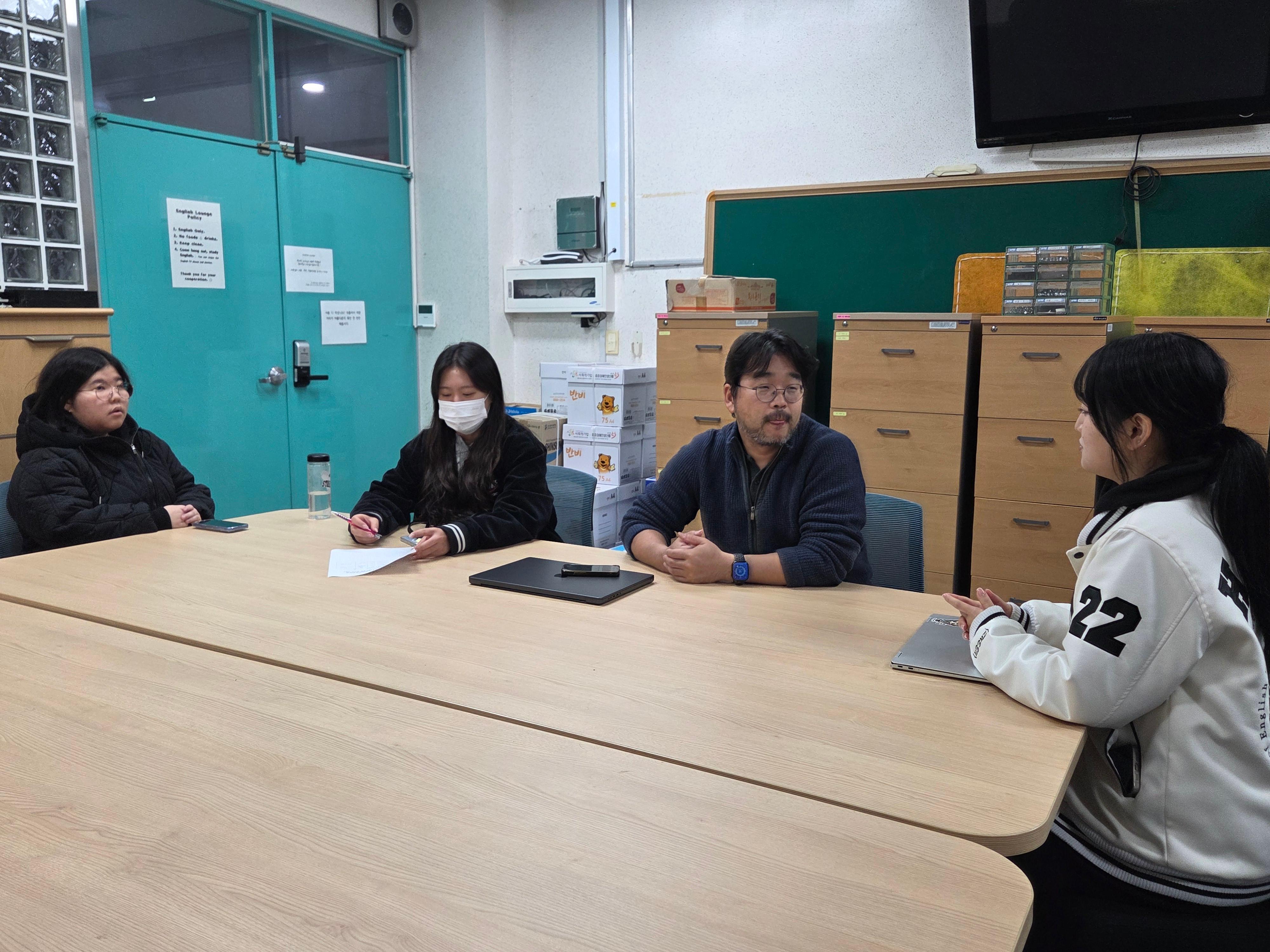 2025-2학기 영어교육 동아리 활동 사진